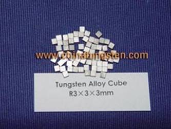 Tungstênio Cube liga para a defesa militar