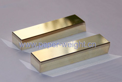 tungstênio-ouro-papelão-peso-005