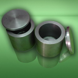 Tungsten crucible